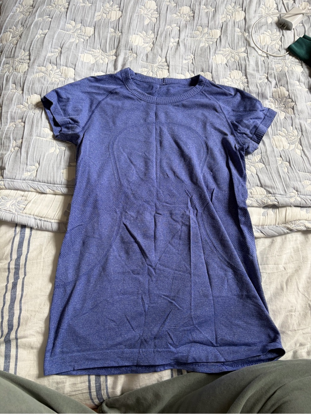 Blue/ purple swiftly tech